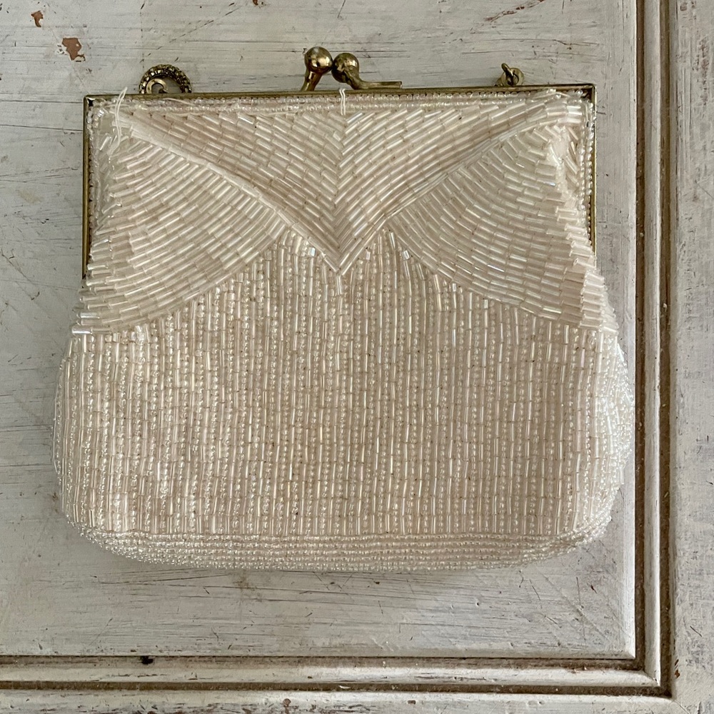 Vintage Cream Beaded Clutch Elegant Evening Bag - Picture 4 of 9